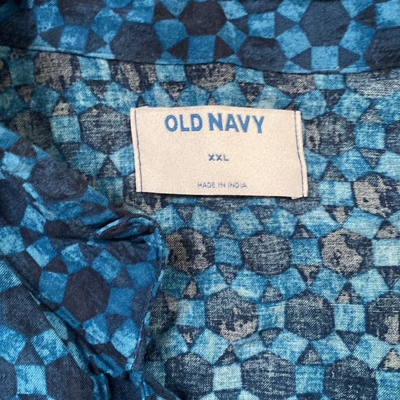 Old Navy button down - Picture 2 of 2